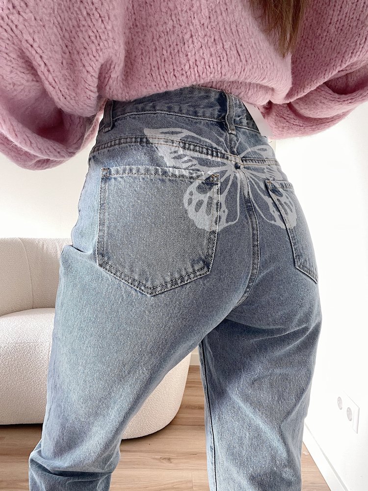 Alix Butterfly Straight Leg Jeans / Blue