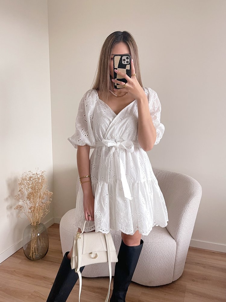 Maisie Embroidered Dress / White