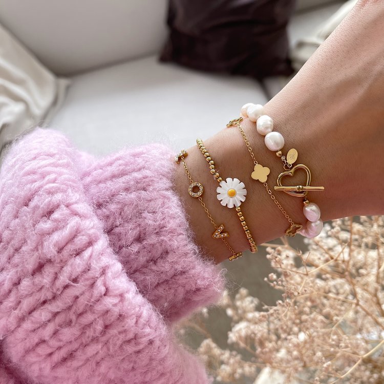 Gold Heart Lock Pearl Bracelet