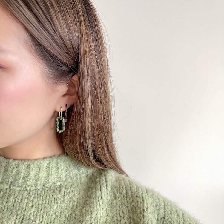 Gold Linked Zircon Earrings / Green Large