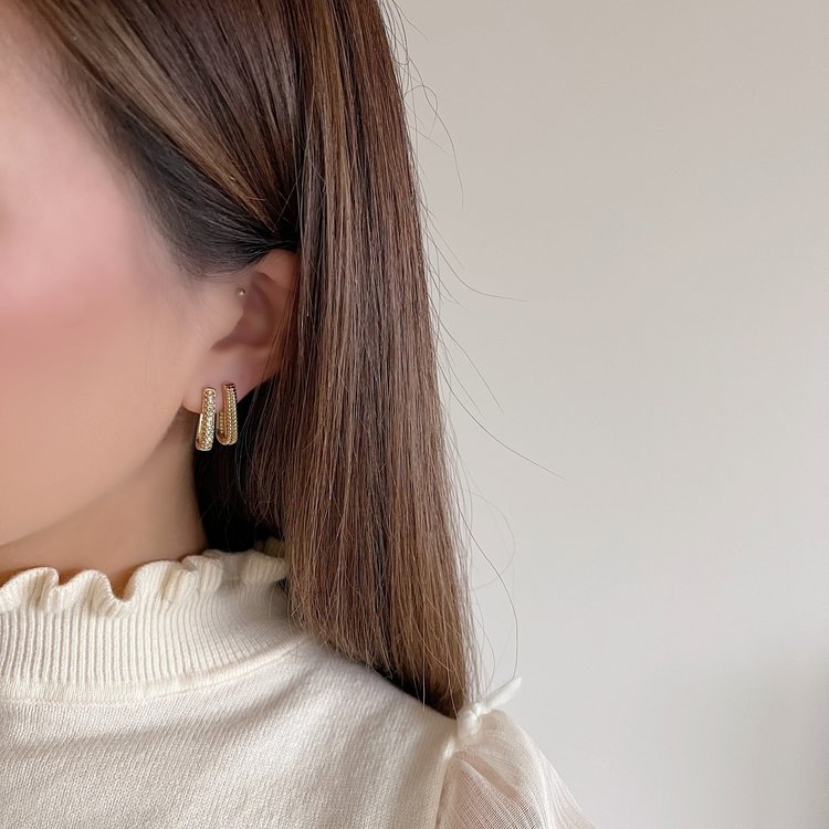 Silver Textured Square Earrings / Small