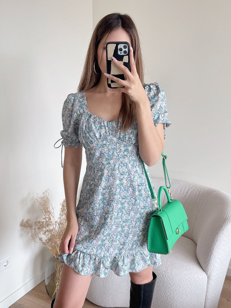 Linnea Flower Dress / Blue