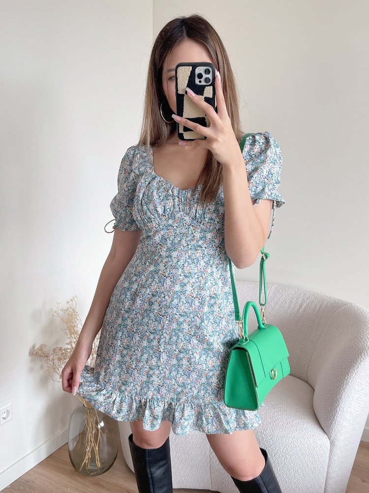 Linnea Flower Dress / Blue
