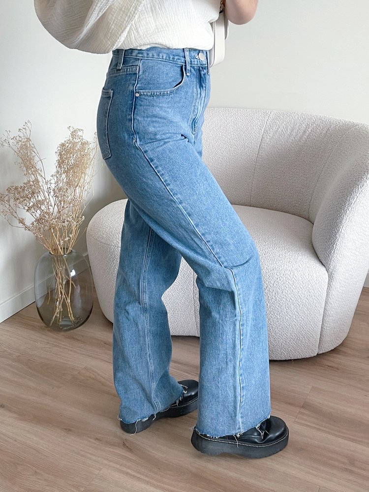 Nara Wide Leg Jeans / Blue