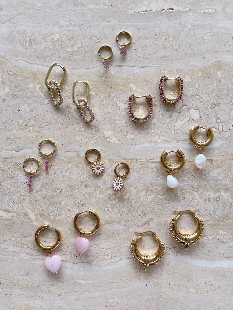 Gold Valeria Sparkle Earrings / Purple