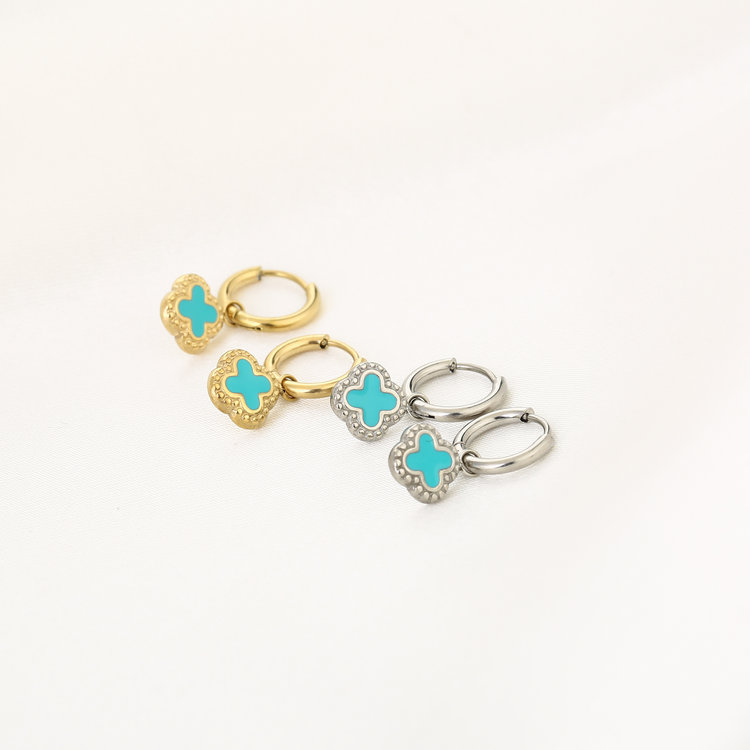 Gold Vintage Clover Earrings / Turquoise