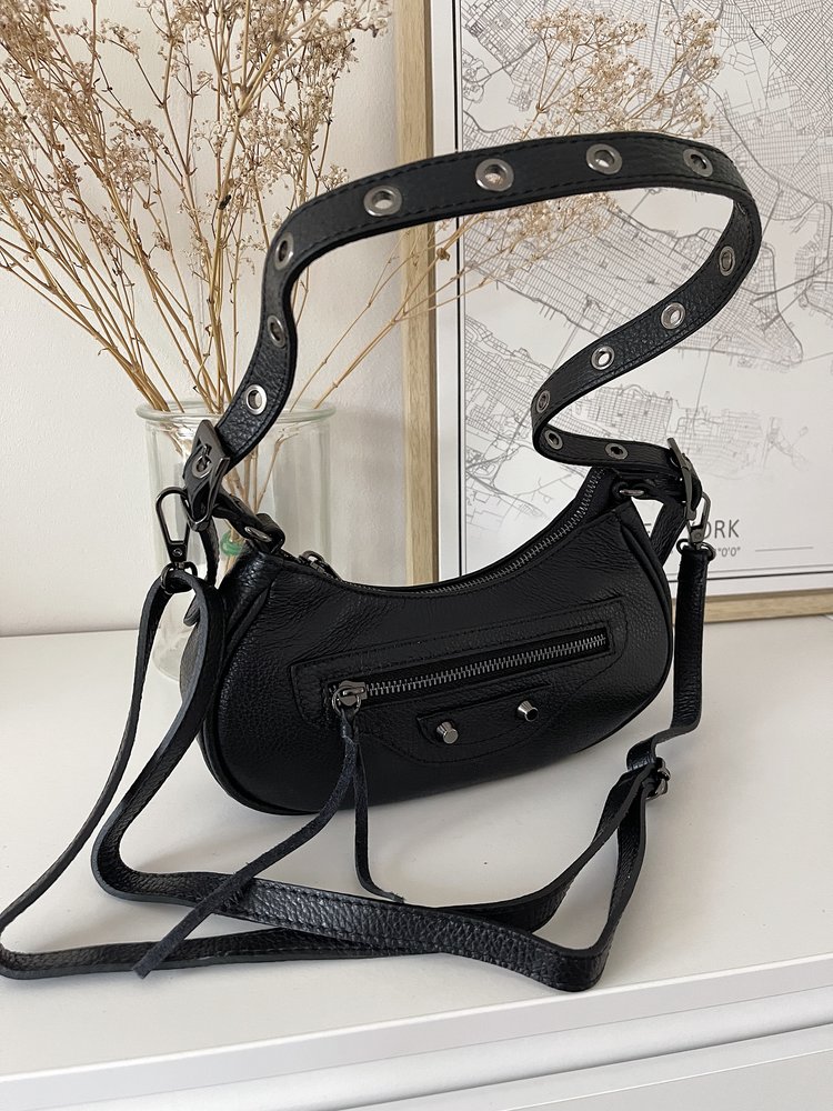 Azula Shoulder Bag / Black