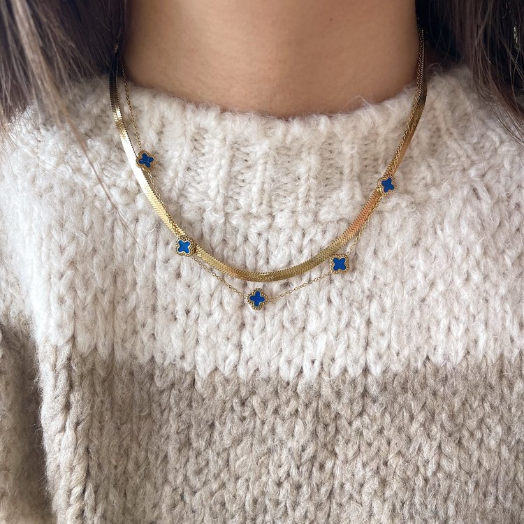 Gold Vintage Clover Necklace / Blue
