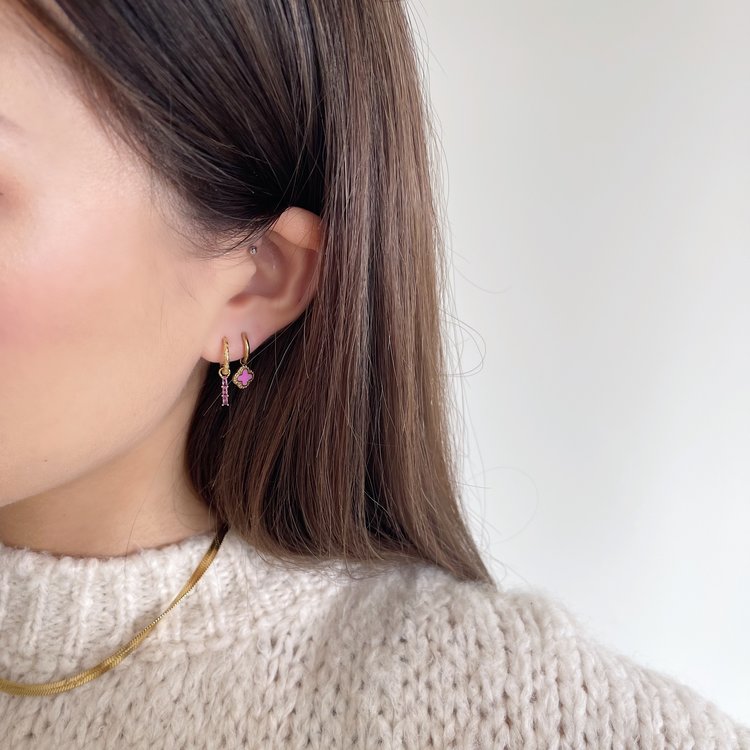 Gold Vintage Clover Earrings / Pink