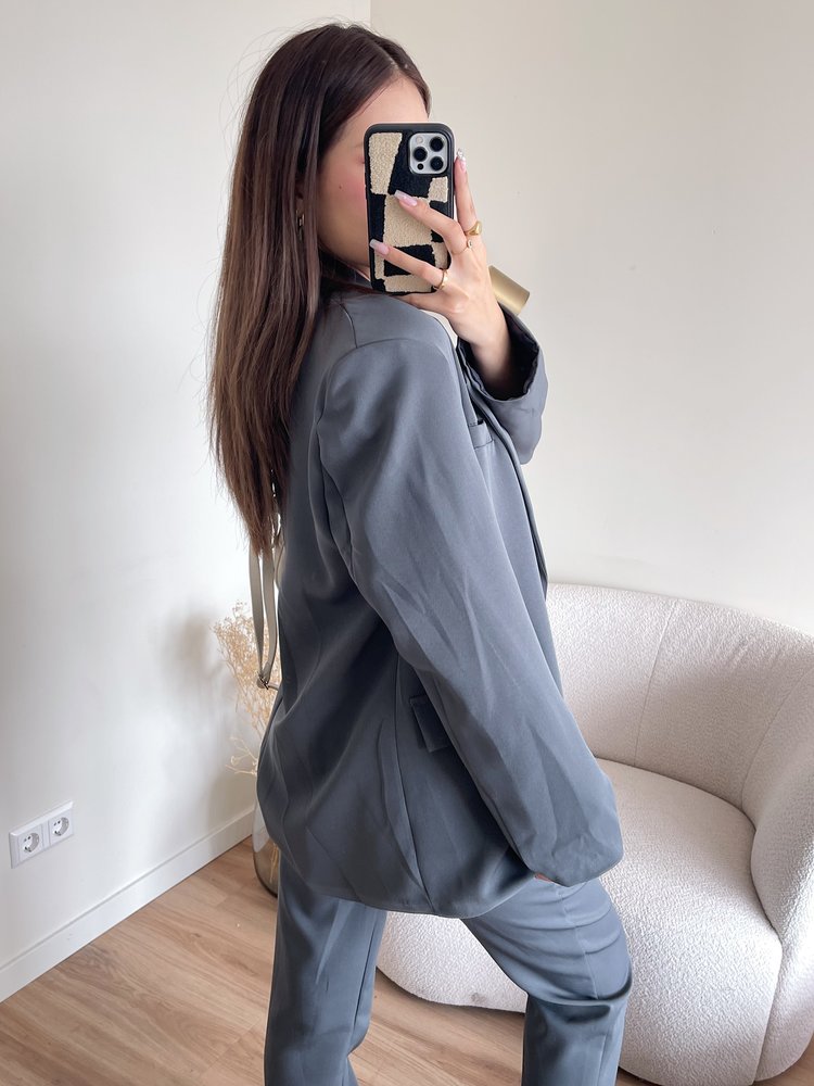 Gaya Oversized Blazer / Dark Grey