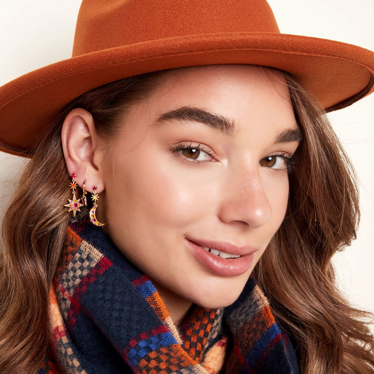 Gold Twinkle Stars Earrings / White