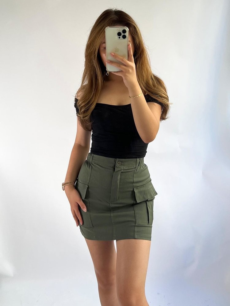 Maye Cargo Skirt / Khaki Green