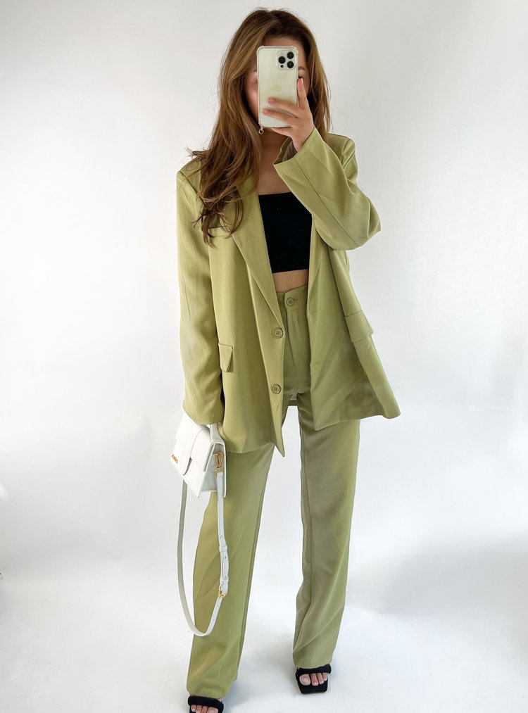 Gaya Oversized Blazer / Olive Green