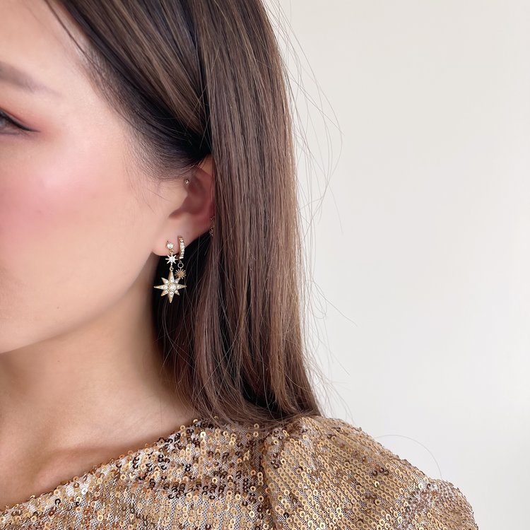 Gold Twinkle Stars Earrings / White