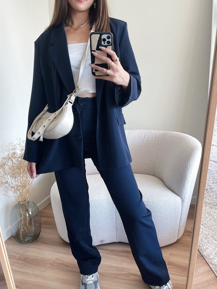 Gaya Oversized Blazer / Navy Blue