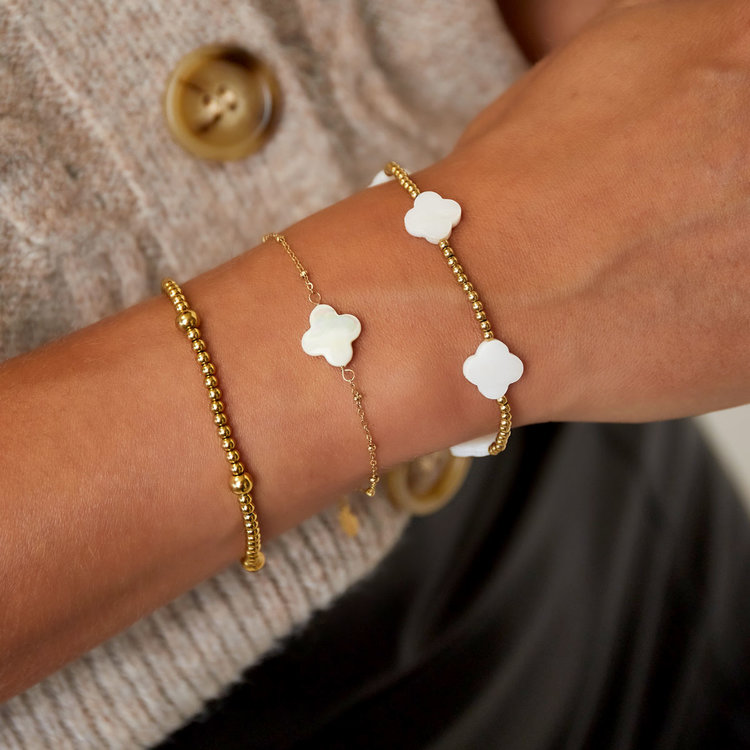 Gold Seashell Clover Dots Bracelet / White