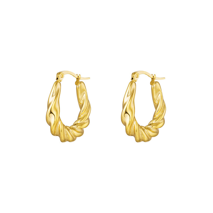 Gold Chic Twist Earrings