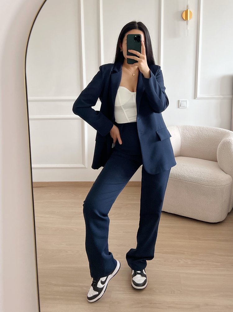 Yris Loose Fit Blazer / Navy Blue