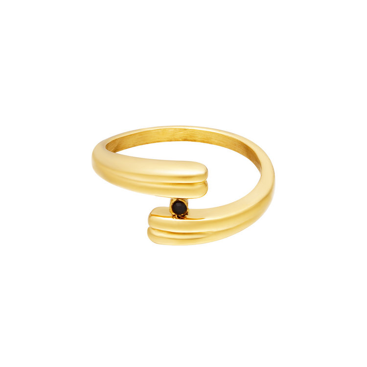 Gold Elegant Twist Ring