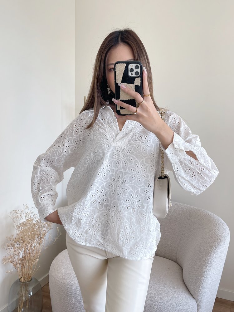 Minji Oversized Embroidered Blouse / White