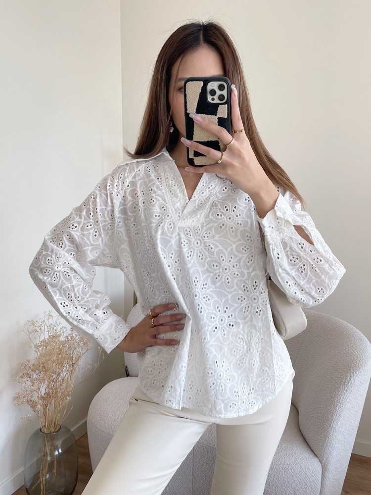 Minji Oversized Embroidered Blouse / White