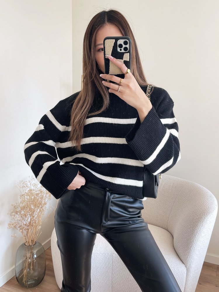 Solis Striped Sweater / Black