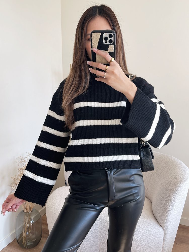 Solis Striped Sweater / Black