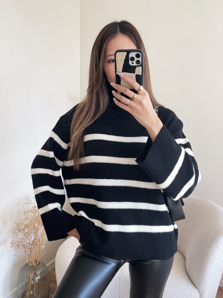 Solis Striped Sweater / Black