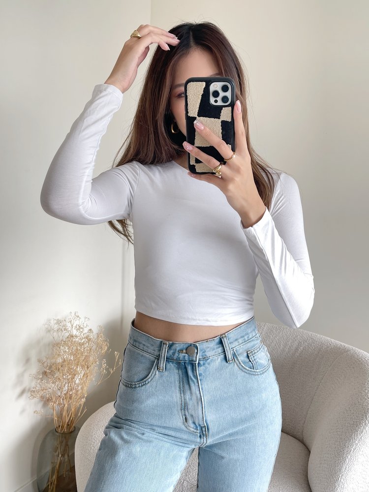 Shae Basic Long Sleeve Top / White