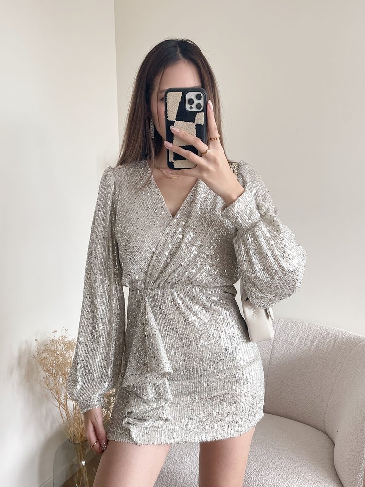 Reissa Sequin Dress / Champagne