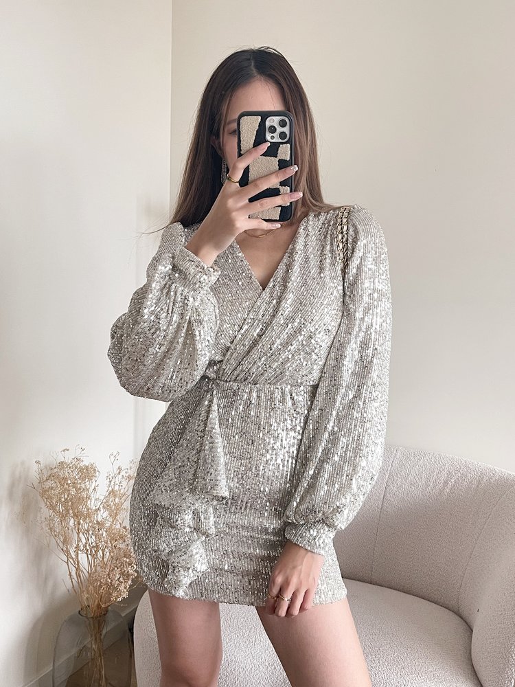 Reissa Sequin Dress / Champagne