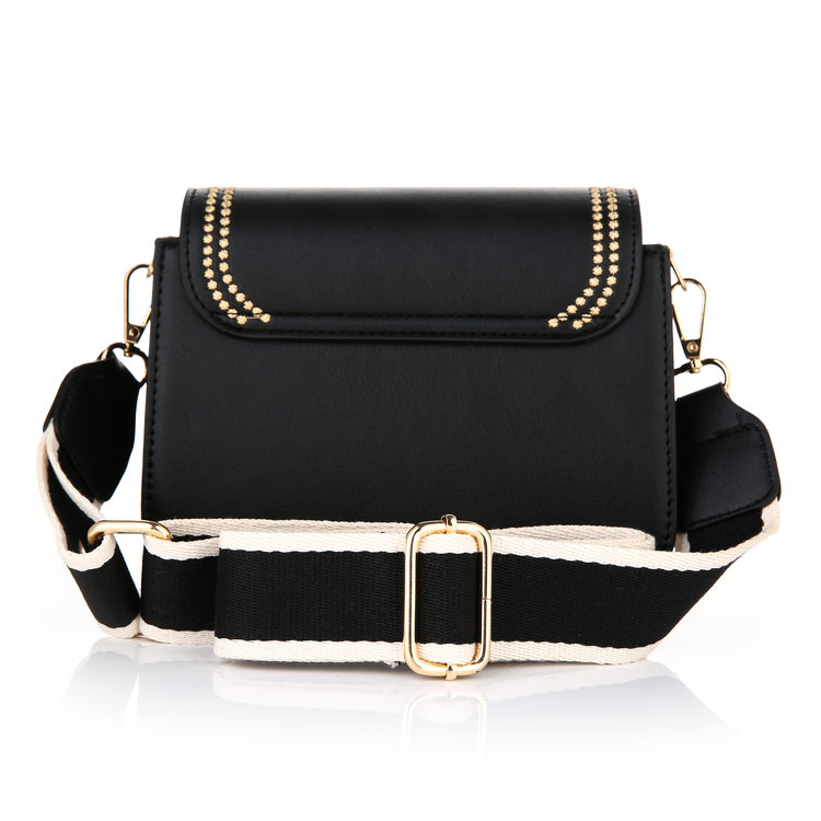 Gisa Stitched Crossbody Bag / Black