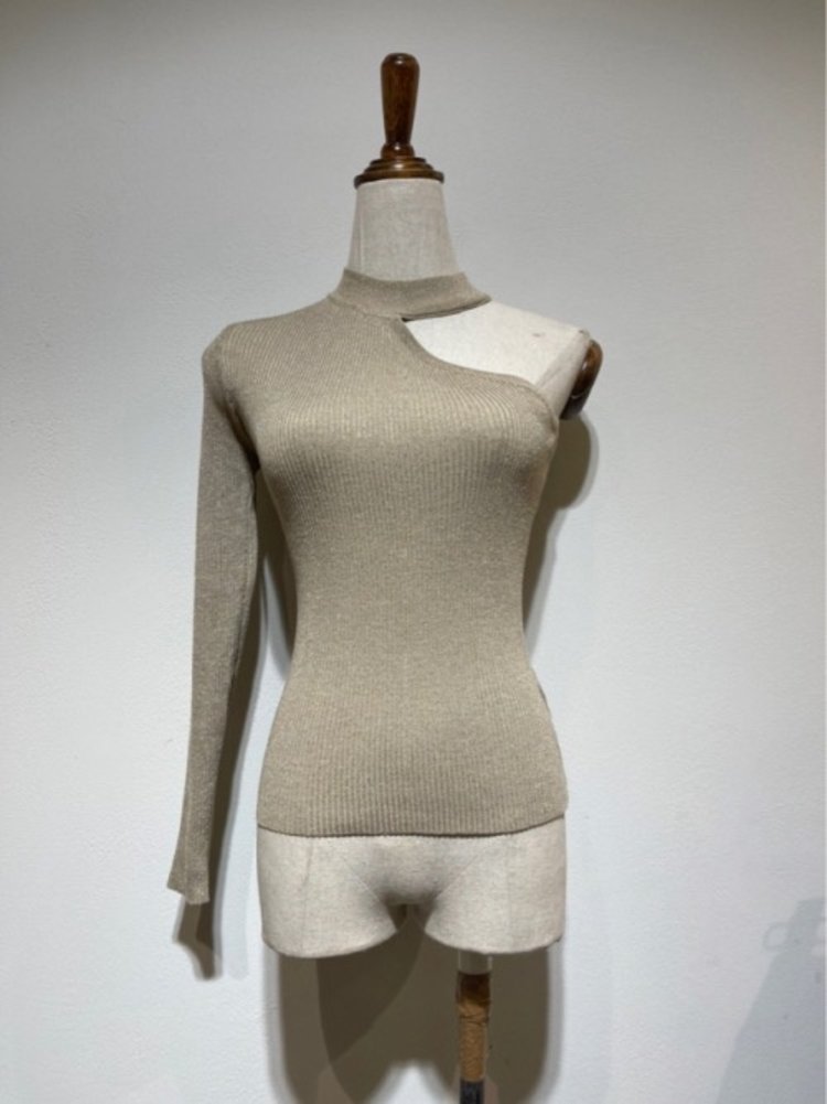 Kaeda One Shoulder Top / Beige