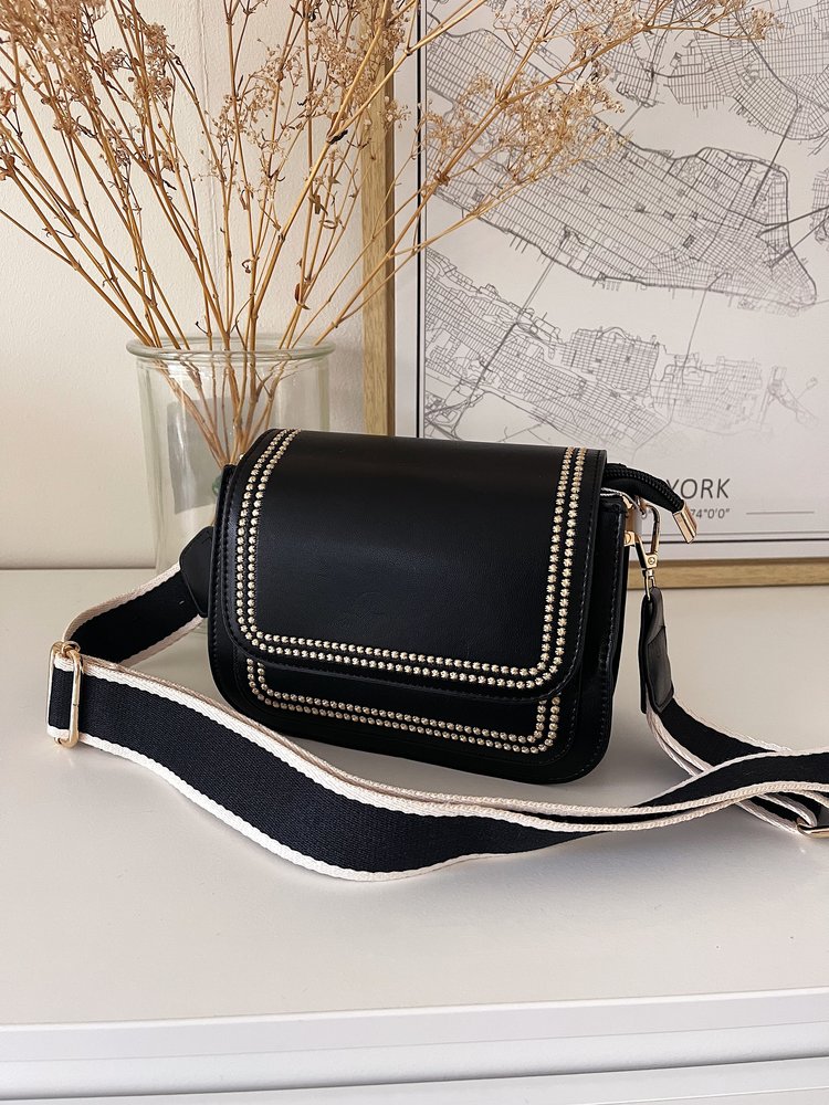 Gisa Stitched Crossbody Bag / Black