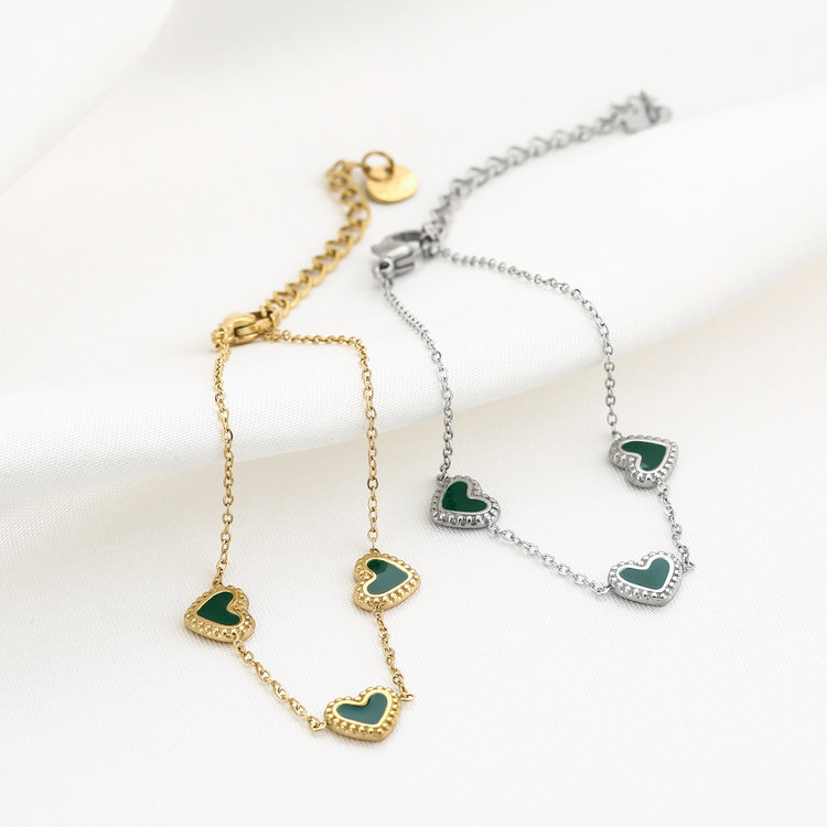 Gold Vintage Heart Bracelet / Green