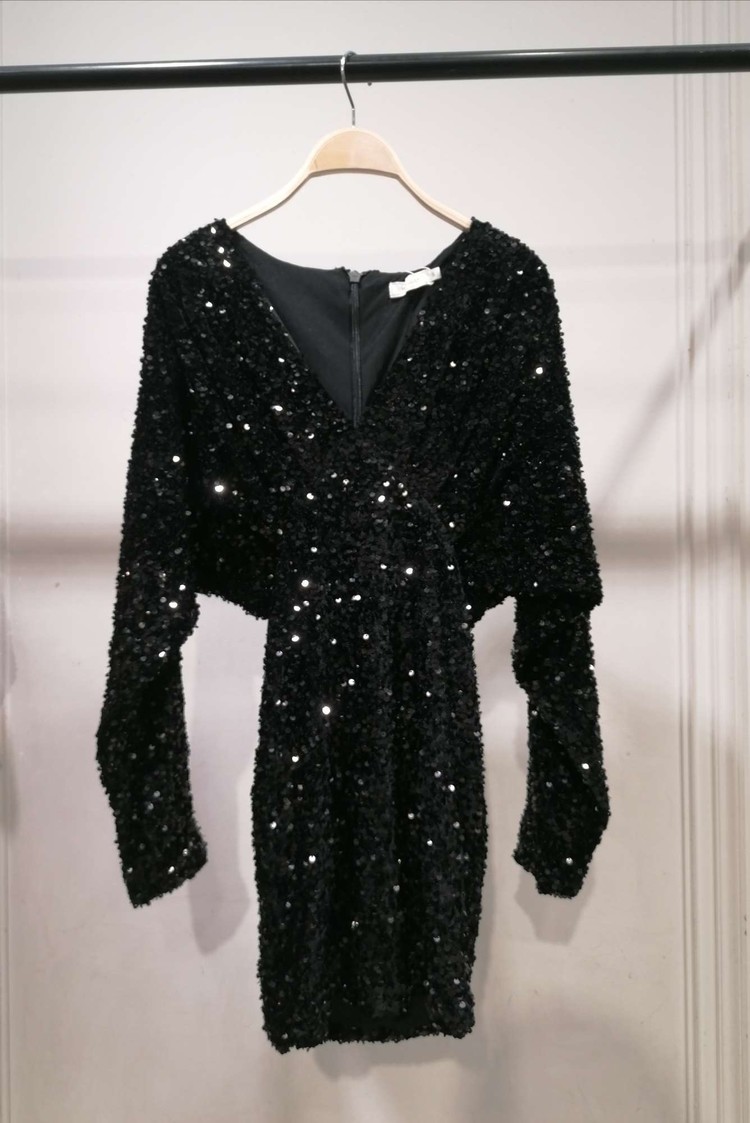 Jade Sequin Dress / Black
