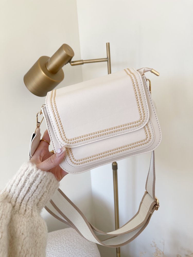 Gisa Stitched Crossbody Bag / Beige