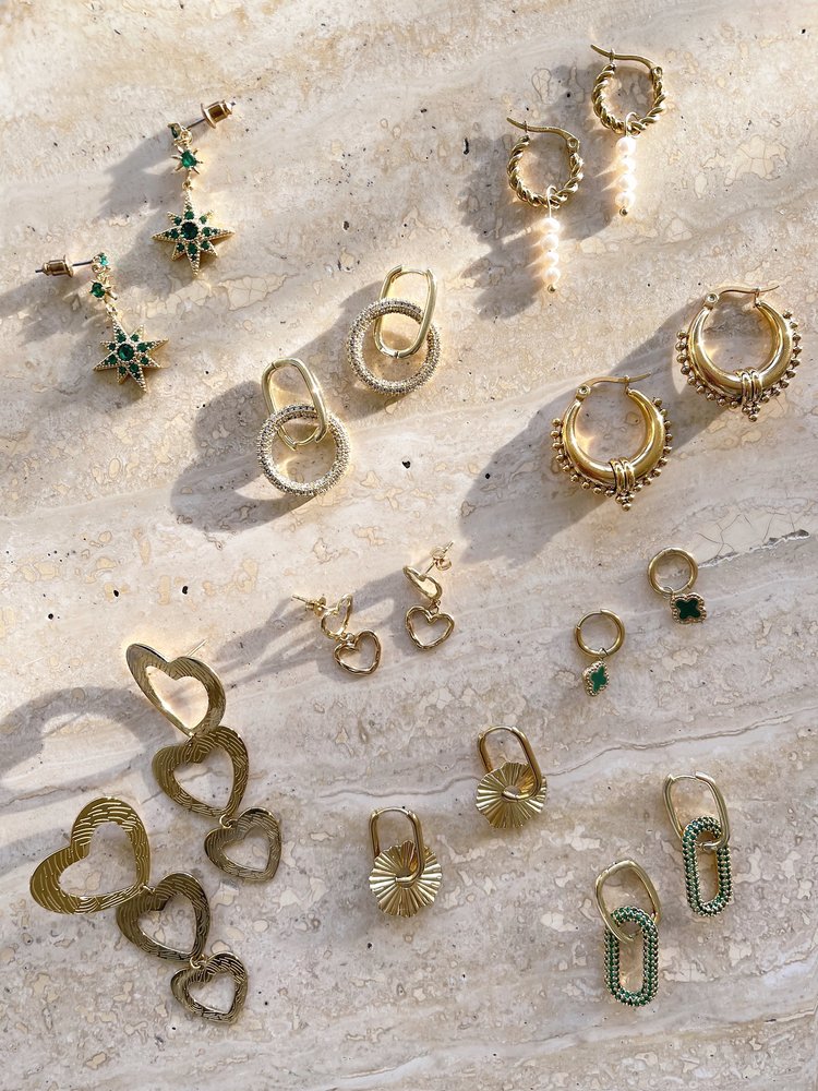 Gold Linked Round Zircon Earrings