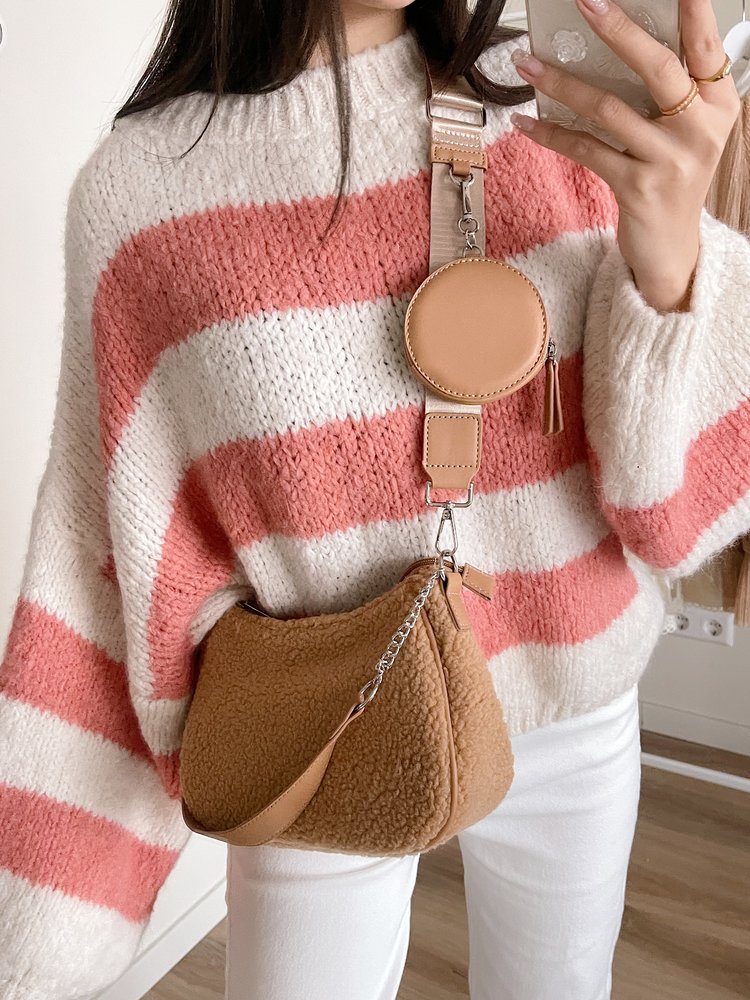 Lilou Teddy Crossbody Bag / Camel