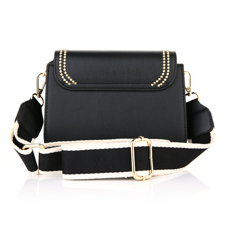 Inaya Stitched Crossbody Bag / Black