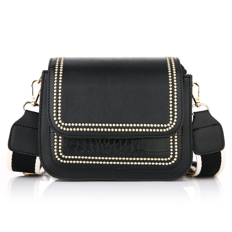 Inaya Stitched Crossbody Bag / Black