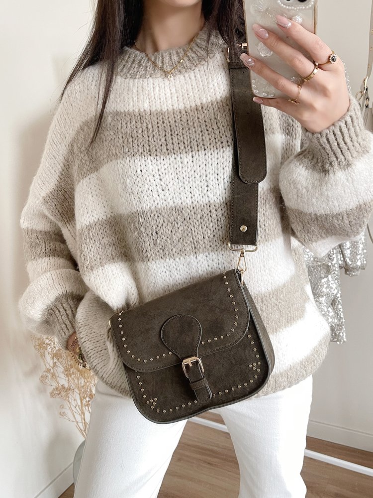 Rhea Studs Crossbody Bag / Olive Green