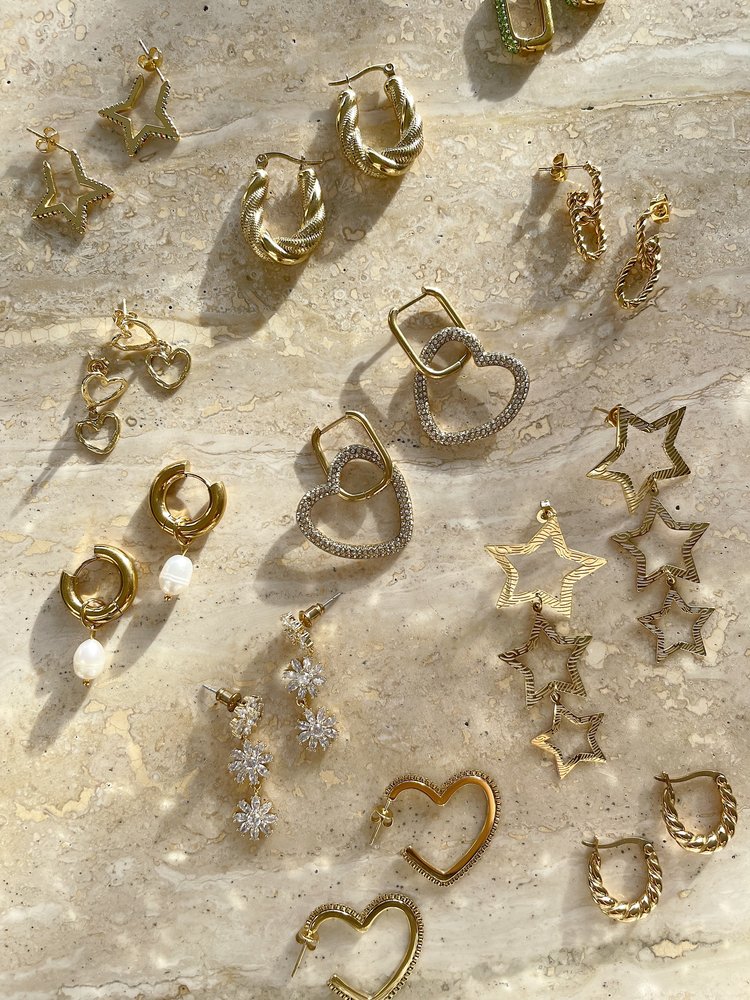 Gold Linked Heart Rhinestone Earrings