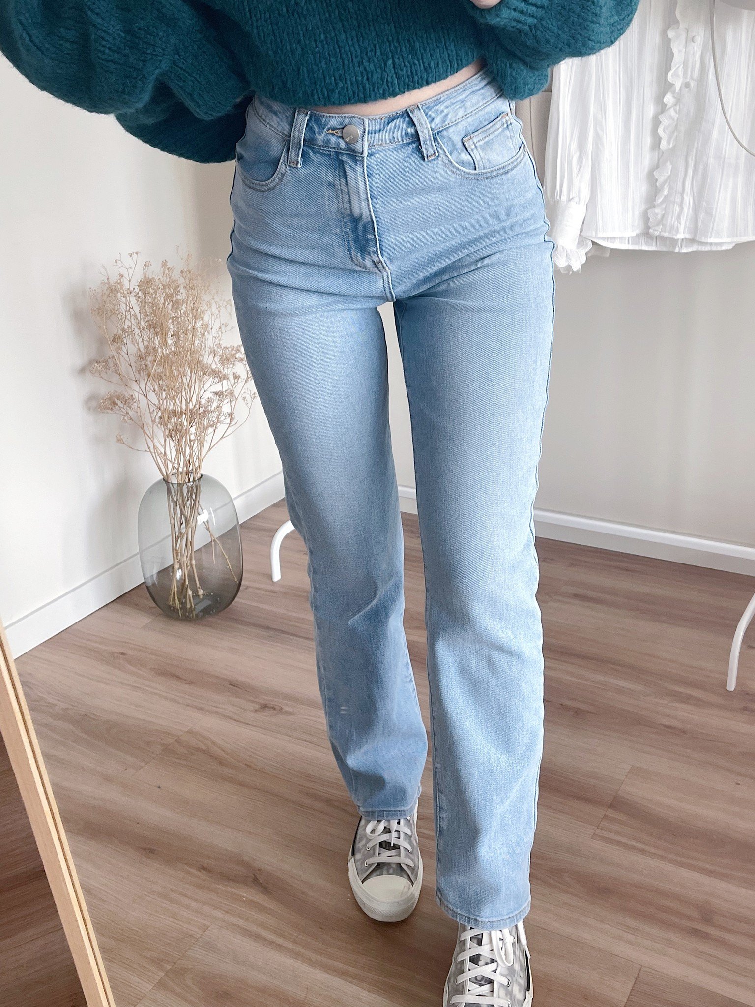 Lori Straight Leg Jeans / Blue