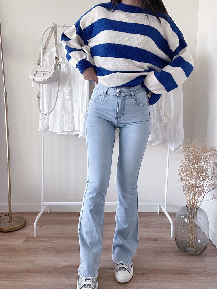 Fiene Basic Flared Jeans / Blue