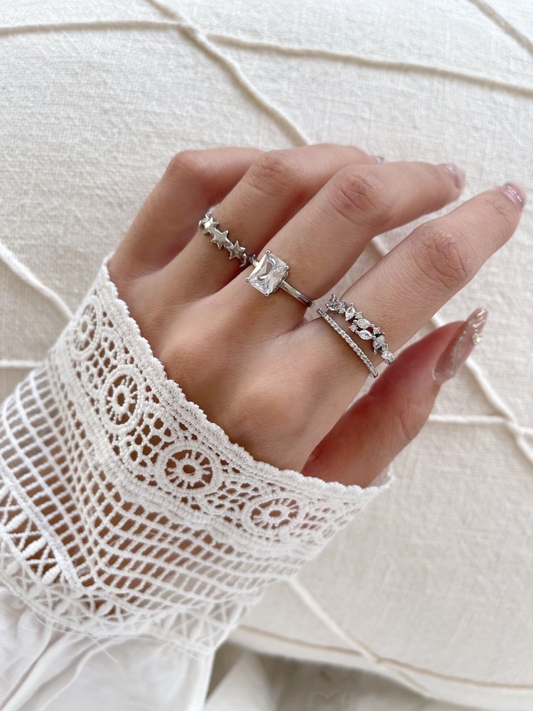 Silver Shimmer Stone Ring