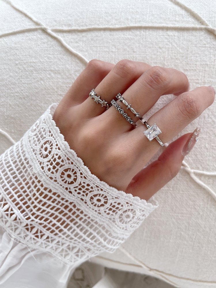 Silver Shimmer Stone Ring