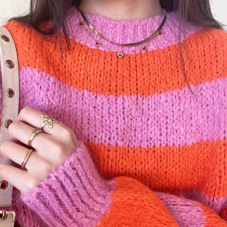 Silver Vintage Heart Necklace / Red