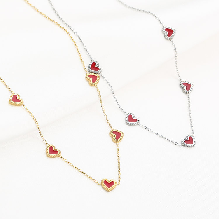 Silver Vintage Heart Necklace / Red