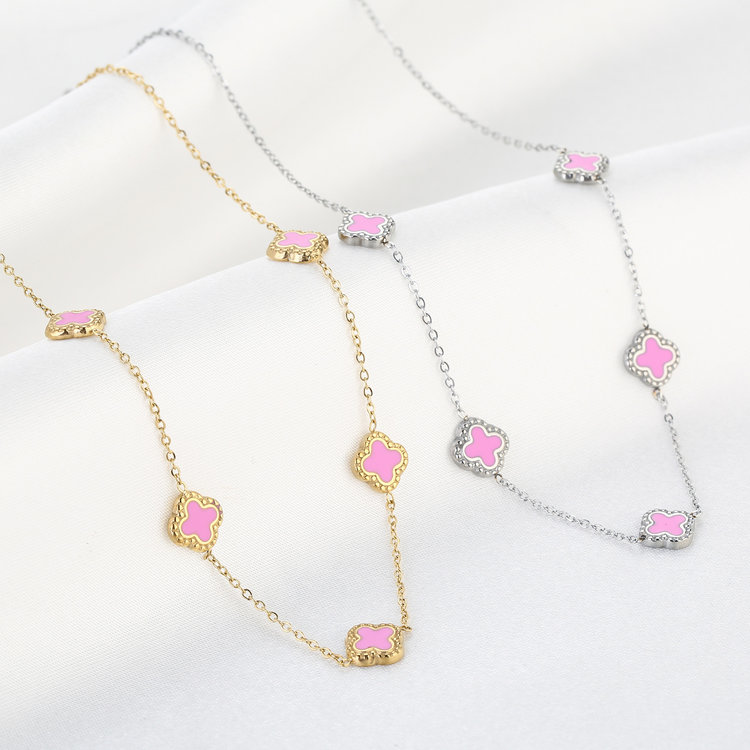 Silver Vintage Clover Necklace / Pink